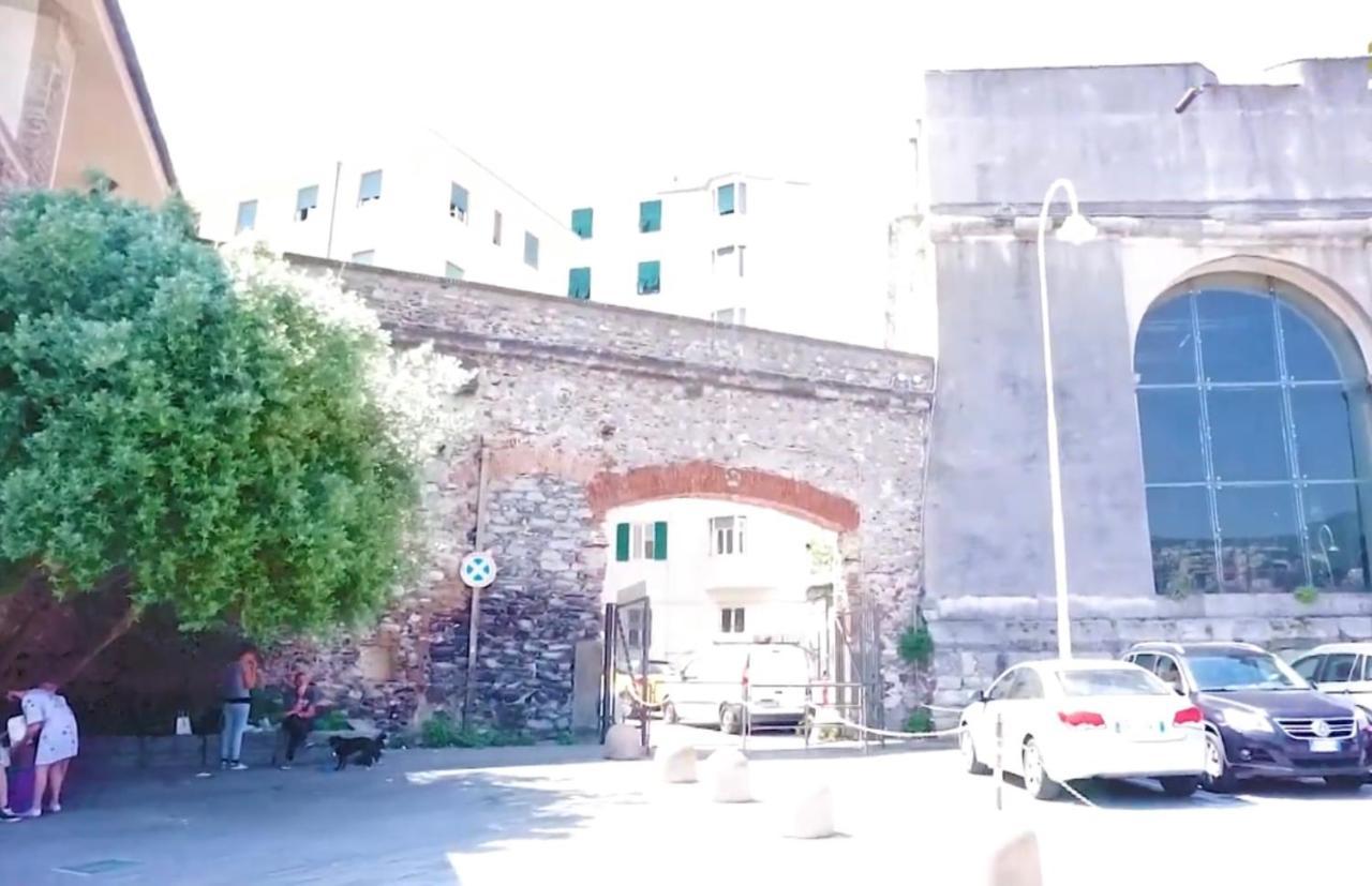 Casa Cimella, Un Nido Nel Cuore Del Porto Antico Cod Citra 010025-Lt-2629 Genoa Luaran gambar