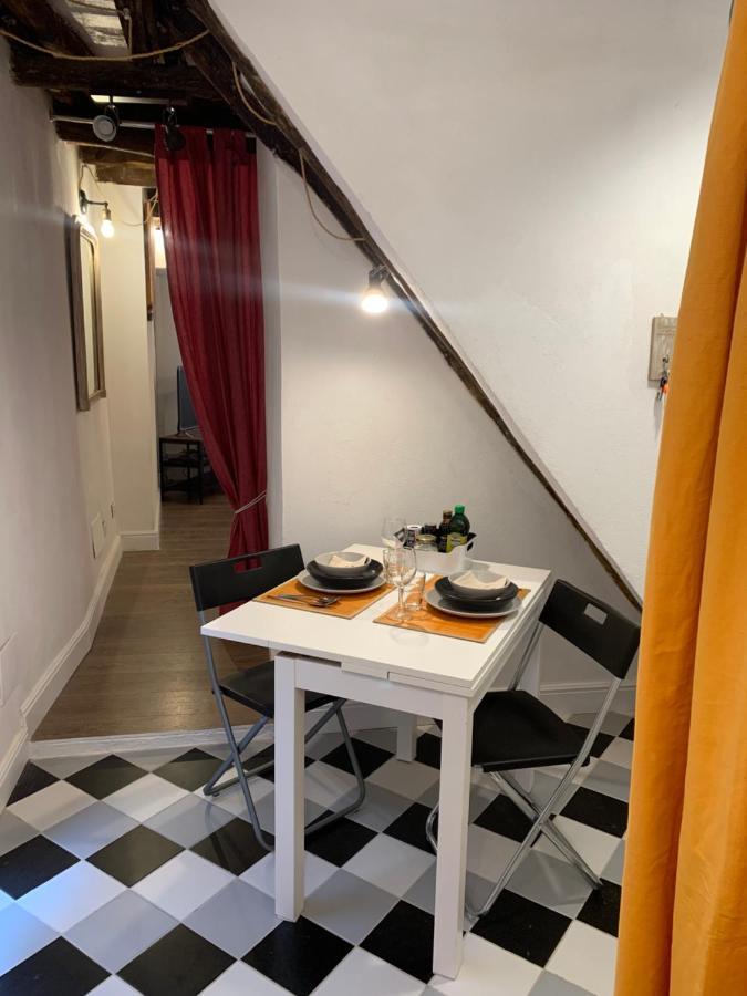Casa Cimella, Un Nido Nel Cuore Del Porto Antico Cod Citra 010025-Lt-2629 Genoa Luaran gambar
