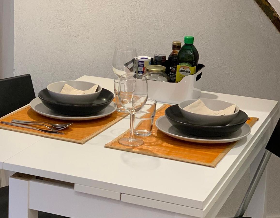 Casa Cimella, Un Nido Nel Cuore Del Porto Antico Cod Citra 010025-Lt-2629 Genoa Luaran gambar